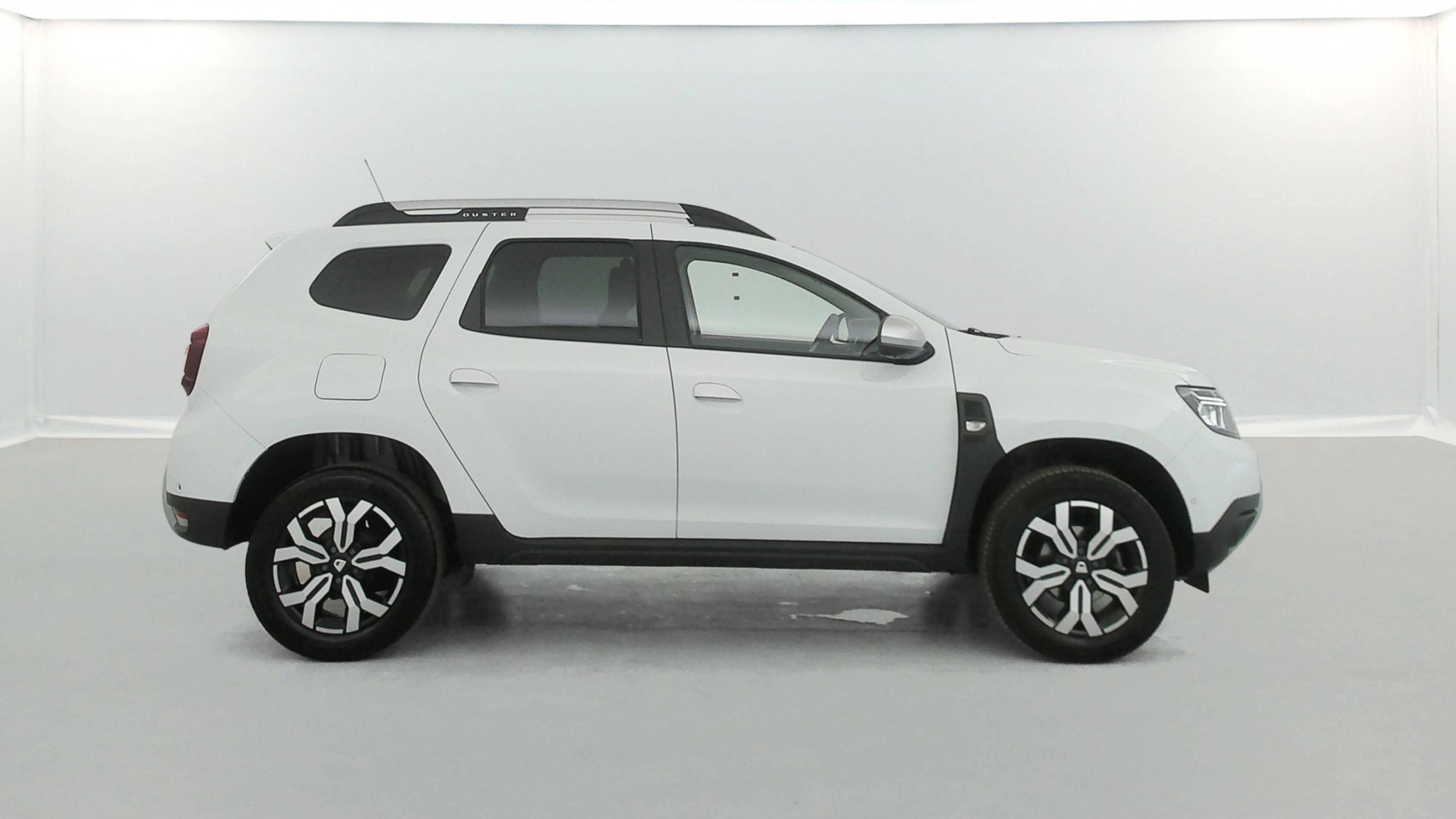 Vente en ligne Dacia Duster  ECO-G 100 4x2 au prix de 15 990 €