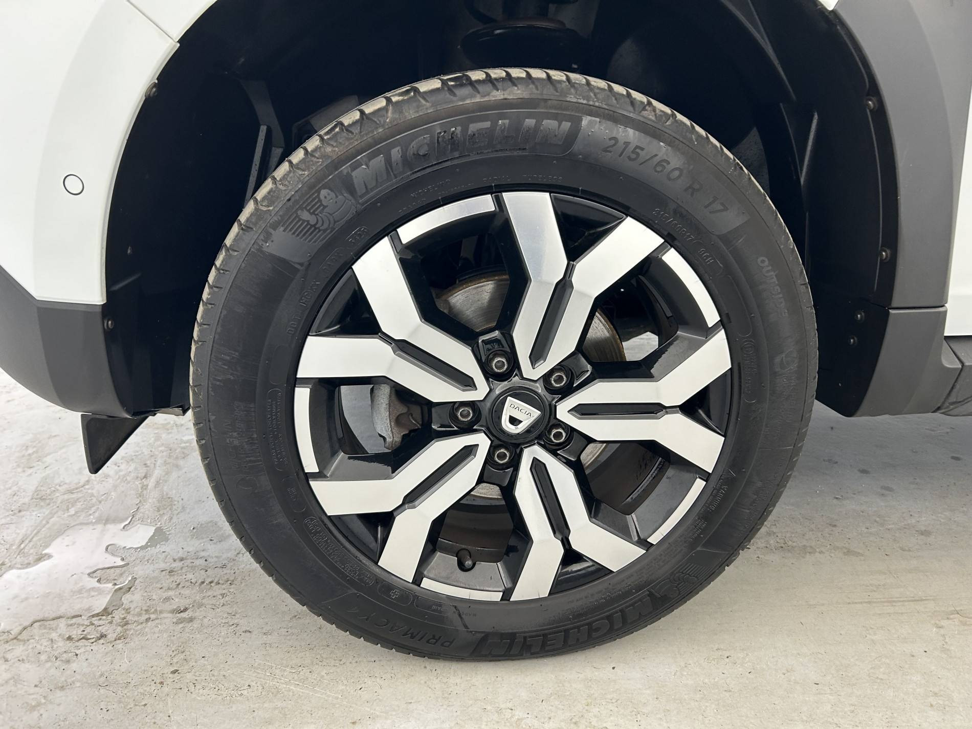 Vente en ligne Dacia Duster  ECO-G 100 4x2 au prix de 15 990 €