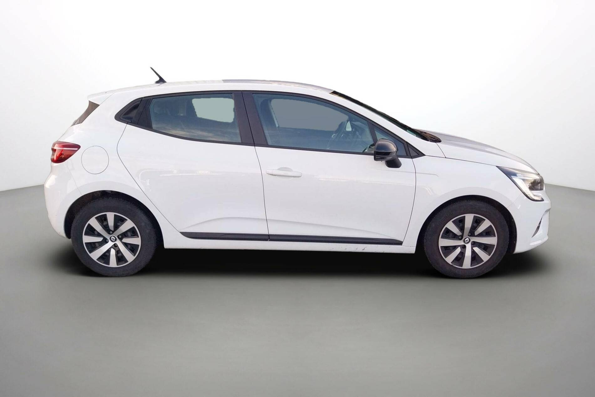 Vente en ligne Renault Clio 5 Clio TCe 90 au prix de 13 990 €