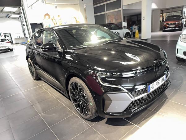 Vente en ligne Renault Megane E-Tech  220 ch autonomie confort au prix de 37 990 €