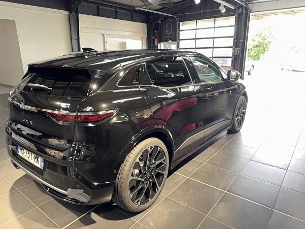 Vente en ligne Renault Megane E-Tech  220 ch autonomie confort au prix de 37 990 €