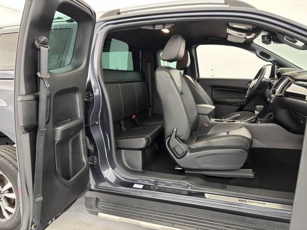 Vente en ligne Ford Ranger Super Cab  2.0 ECOBLUE 213 BV10 au prix de 35 400 €