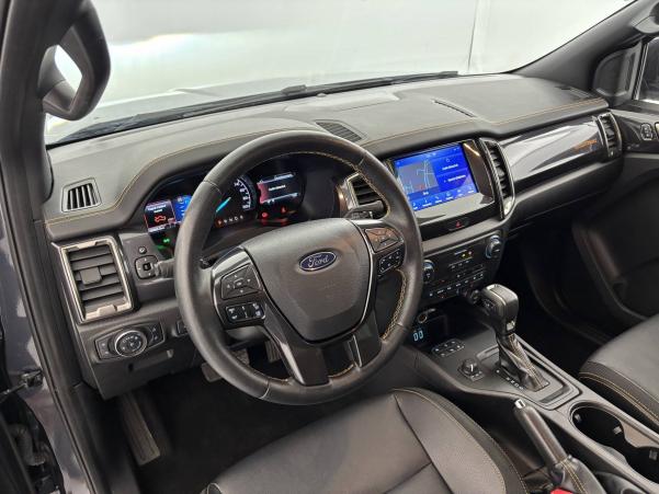 Vente en ligne Ford Ranger Super Cab  2.0 ECOBLUE 213 BV10 au prix de 35 400 €