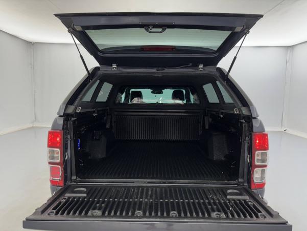 Vente en ligne Ford Ranger Super Cab  2.0 ECOBLUE 213 BV10 au prix de 35 400 €