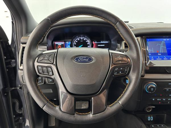 Vente en ligne Ford Ranger Super Cab  2.0 ECOBLUE 213 BV10 au prix de 35 400 €