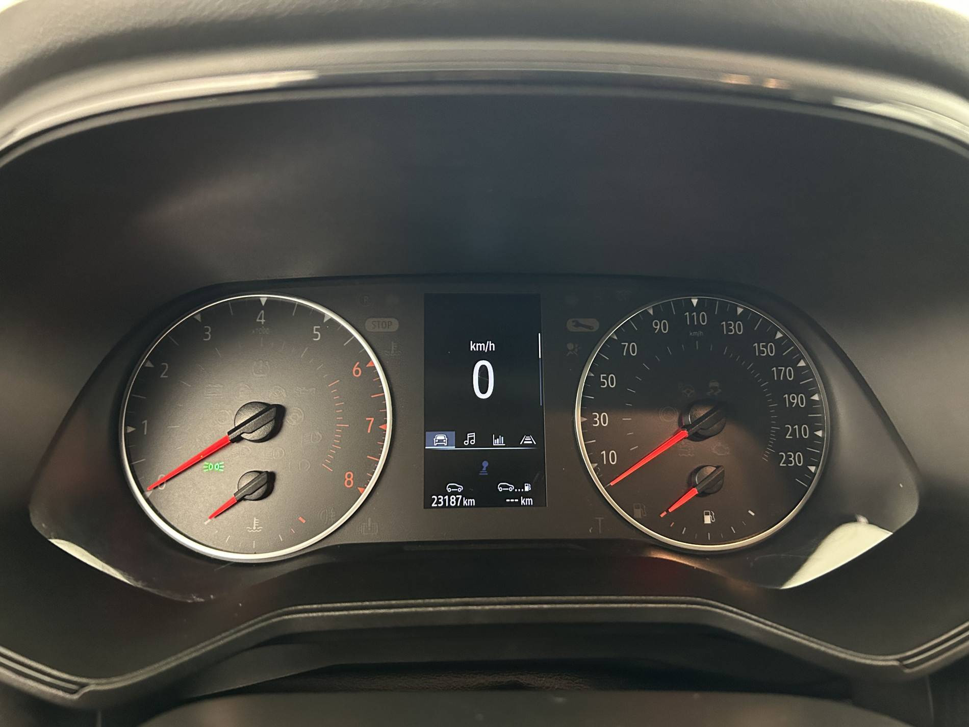 Vente en ligne Renault Clio 5 Clio TCe 90 au prix de 13 990 €