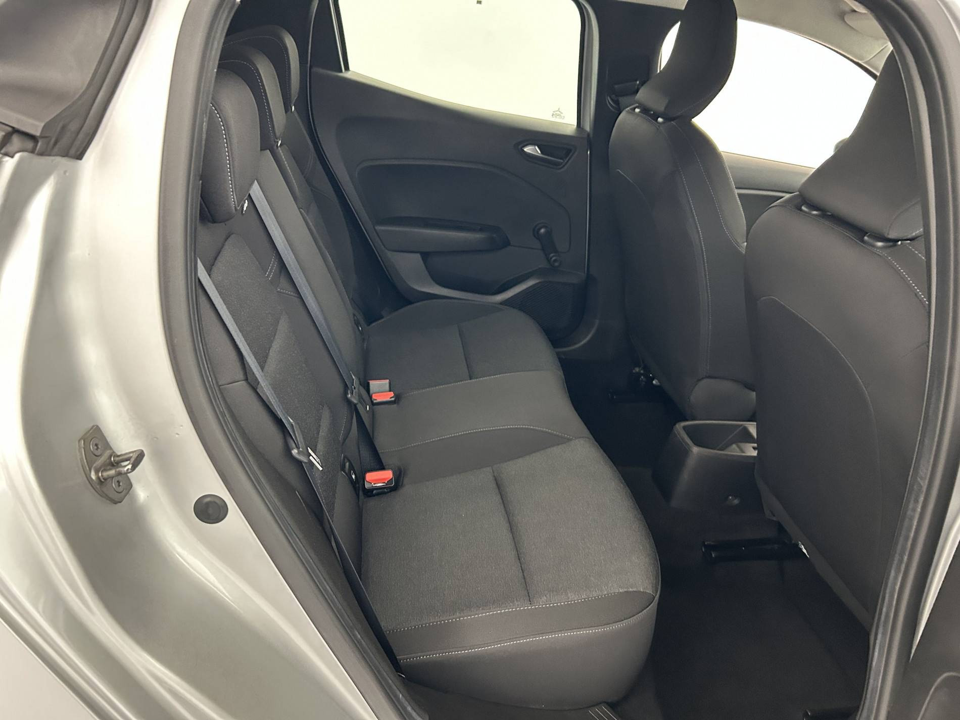 Vente en ligne Renault Clio 5 Clio TCe 90 au prix de 13 990 €