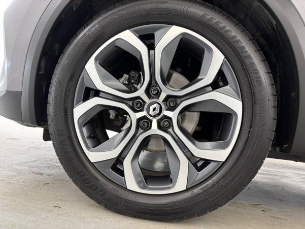 Vente en ligne Renault Captur  mild hybrid 160 EDC au prix de 21 870 €