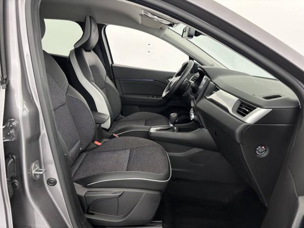 Vente en ligne Renault Captur  mild hybrid 160 EDC au prix de 21 870 €