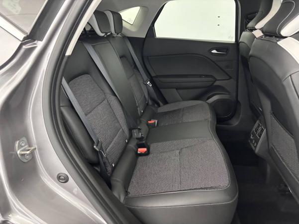 Vente en ligne Renault Captur  mild hybrid 160 EDC au prix de 21 870 €