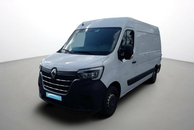 Vente en ligne Renault Master Fourgon MASTER FGN TRAC F3300 L2H2 BLUE DCI 135 au prix de 22 970 €