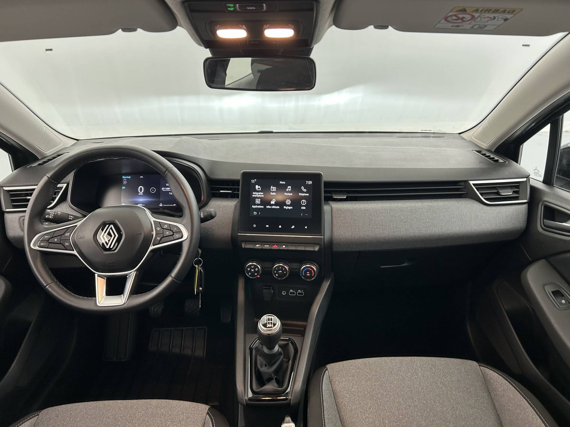 Vente en ligne Renault Clio 5 Clio TCe 90 au prix de 16 490 €