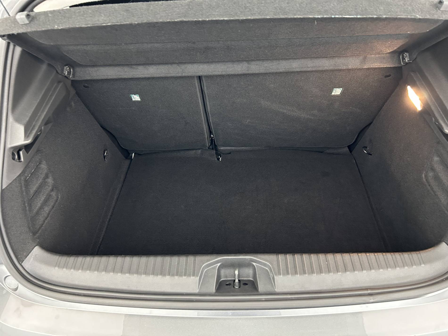 Vente en ligne Renault Clio 5 Clio TCe 90 au prix de 16 490 €