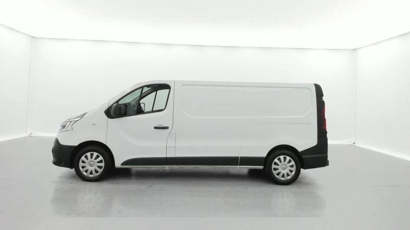 Vente en ligne Renault Trafic 3 Fourgon TRAFIC FGN L2H1 1300 KG DCI 120 au prix de 19 490 €