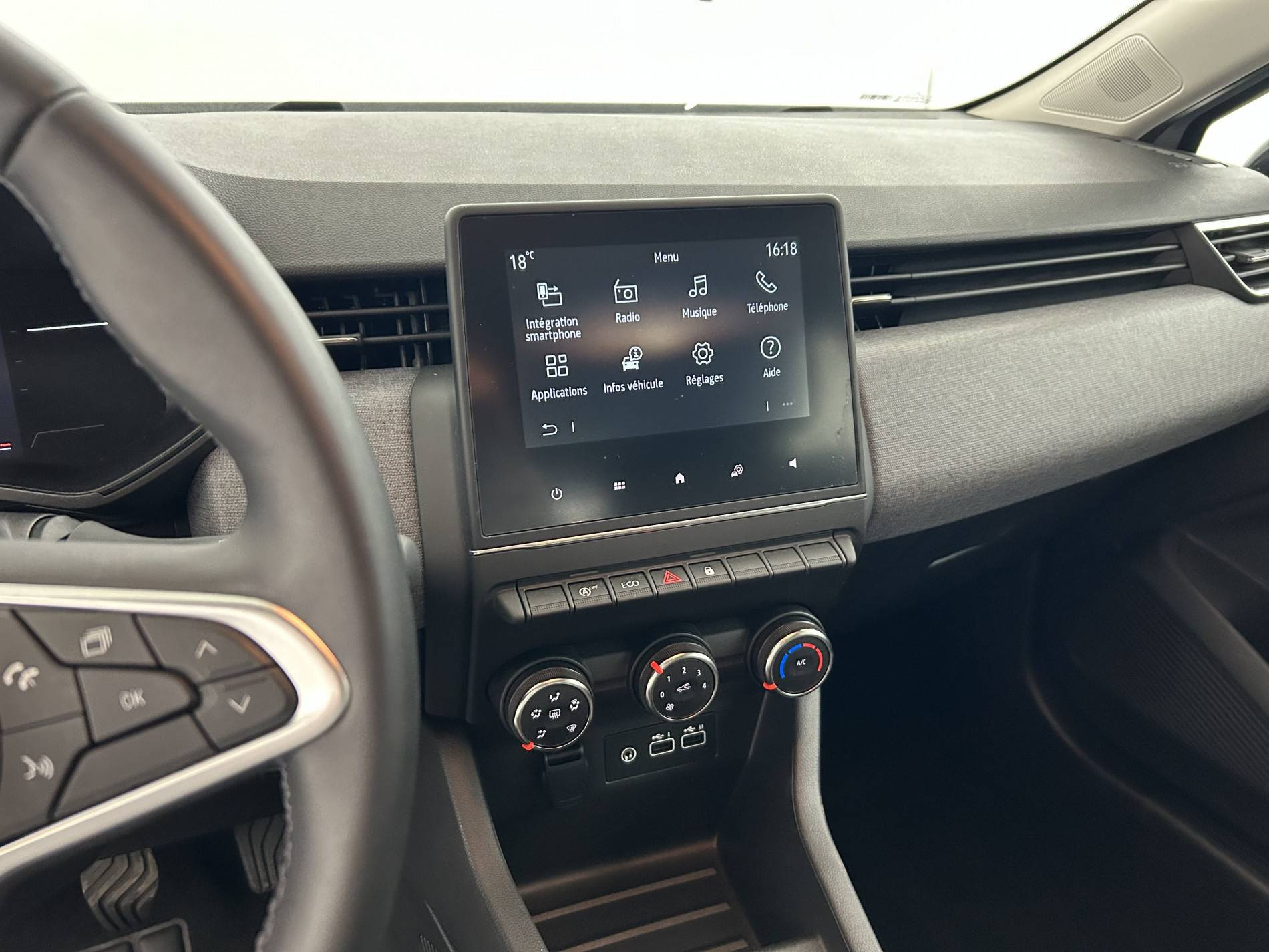 Vente en ligne Renault Clio 5 Clio TCe 90 ch GSR2 au prix de 15 990 €