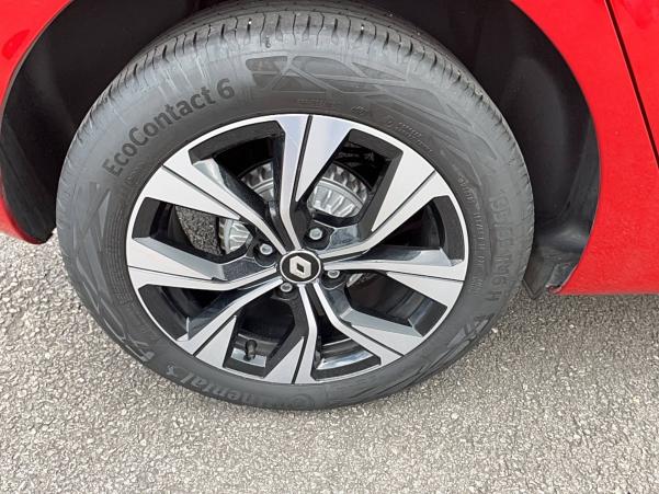 Vente en ligne Renault Clio 5 Clio TCe 90 - 21N au prix de 15 970 €