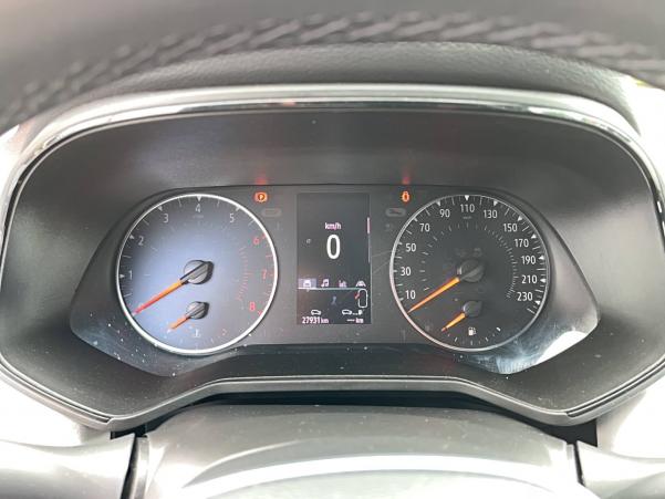 Vente en ligne Renault Clio 5 Clio TCe 90 - 21N au prix de 15 970 €