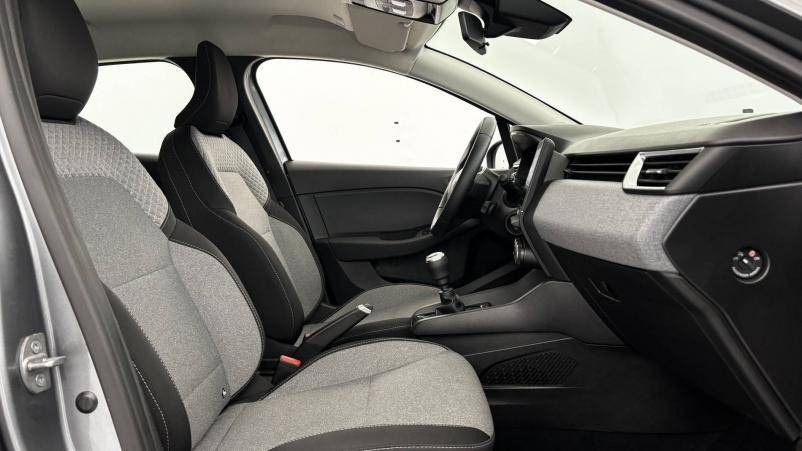 Vente en ligne Renault Clio 5 Clio TCe 90 au prix de 15 990 €