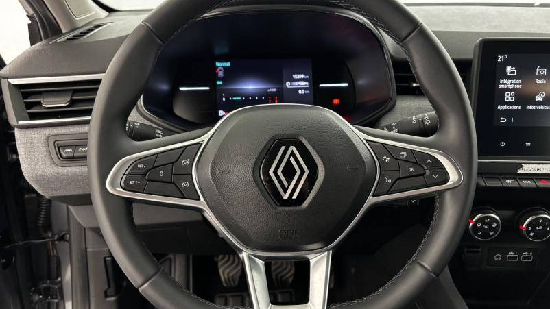 Vente en ligne Renault Clio 5 Clio TCe 90 au prix de 15 990 €