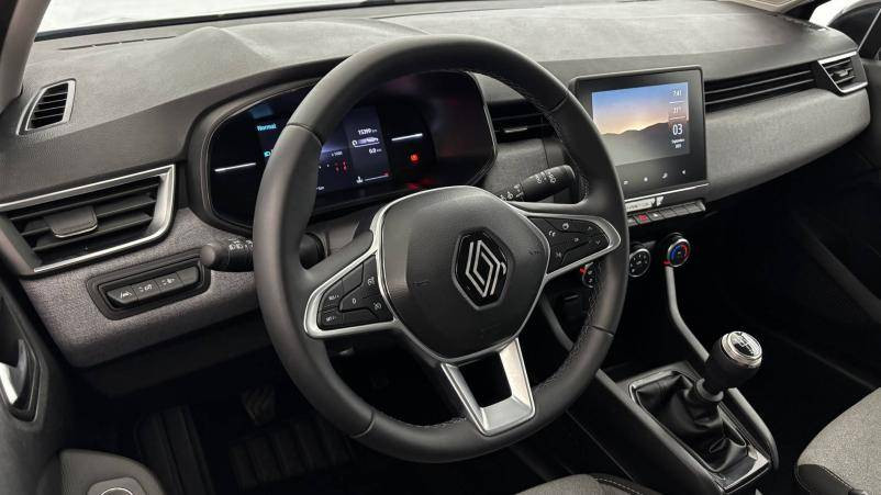 Vente en ligne Renault Clio 5 Clio TCe 90 au prix de 15 990 €