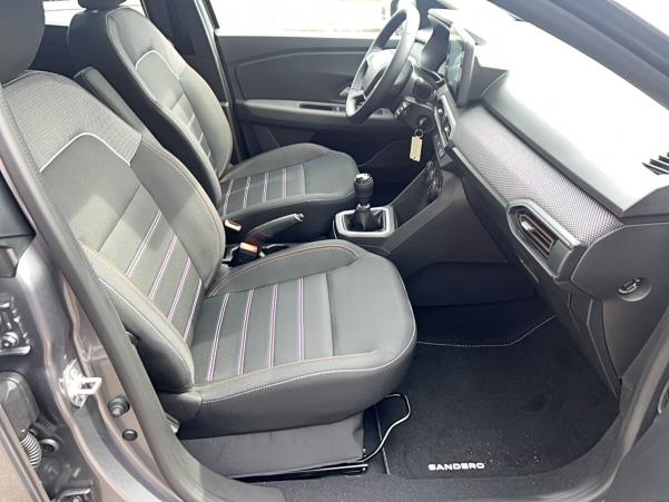Vente en ligne Dacia Sandero  ECO-G 100 GSR2 au prix de 17 990 €