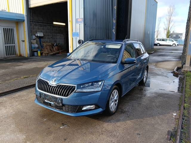 Skoda Fabia  1.0 TSI 95 ch BVM5 occasion de 2021 en vente à Quimper