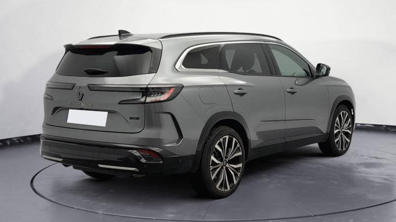 Vente en ligne Renault Espace Espace E-Tech full hybrid 200 GSR2 au prix de 43 970 €