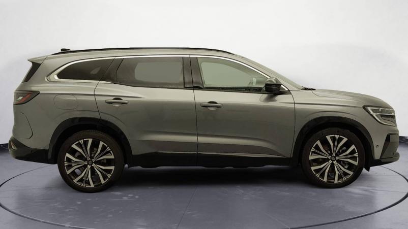 Vente en ligne Renault Espace Espace E-Tech full hybrid 200 GSR2 au prix de 43 970 €
