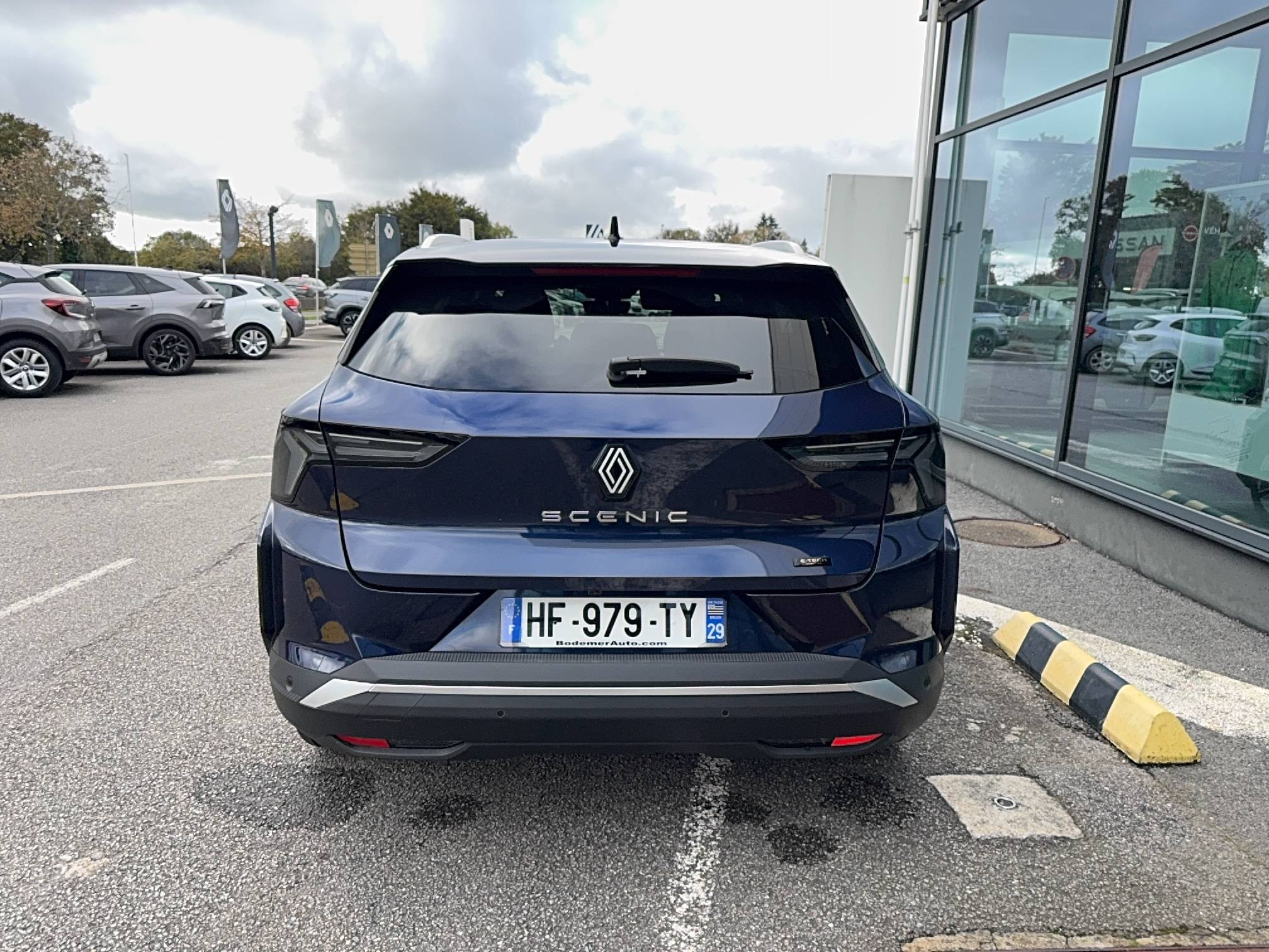Vente en ligne Renault Scenic E-Tech  220 ch grande autonomie au prix de 39 490 €