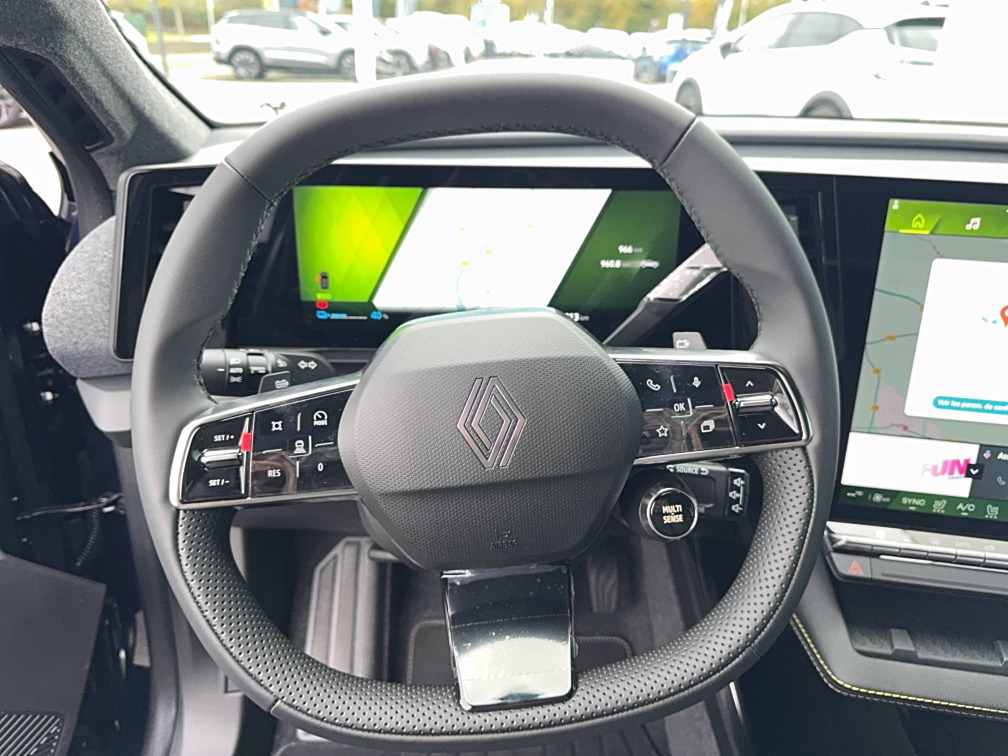 Vente en ligne Renault Scenic E-Tech  220 ch grande autonomie au prix de 39 490 €