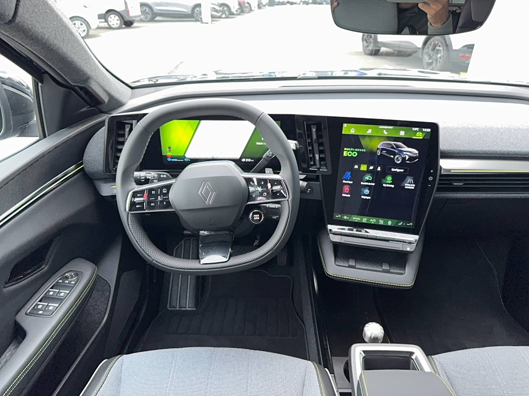 Vente en ligne Renault Scenic E-Tech  220 ch grande autonomie au prix de 39 490 €