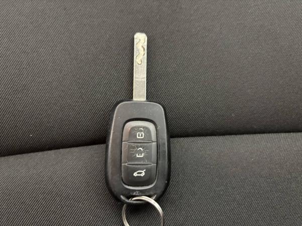 Vente en ligne Renault Express Van KANGOO  BLUE DCI 95 - 22 au prix de 14 870 €