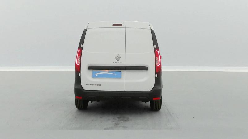 Vente en ligne Renault Express Van KANGOO  BLUE DCI 95 - 22 au prix de 14 870 €