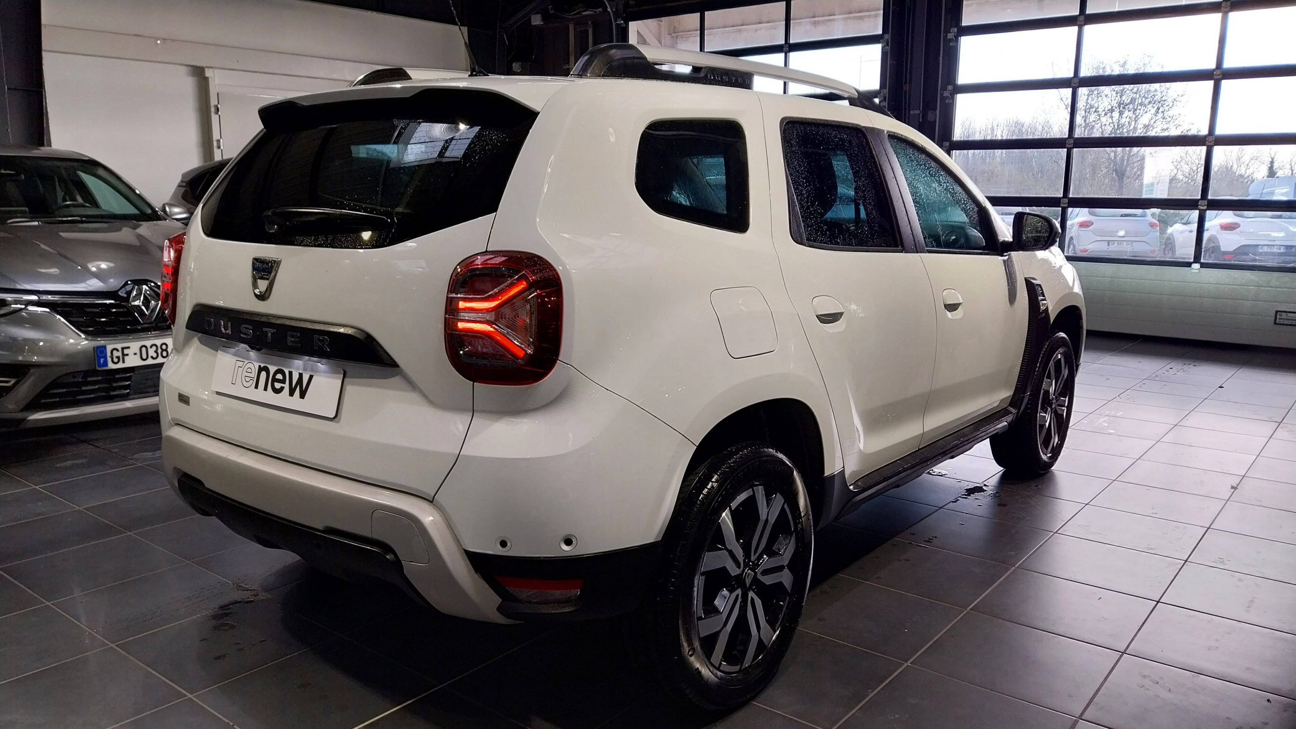 Vente en ligne Dacia Duster  ECO-G 100 4x2 au prix de 15 990 €