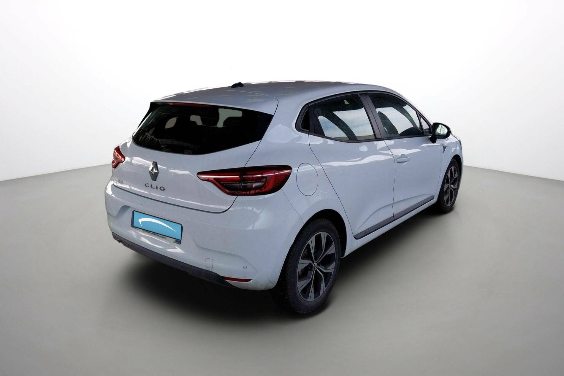 Vente en ligne Renault Clio 5 Clio TCe 90 - 21N au prix de 13 890 €