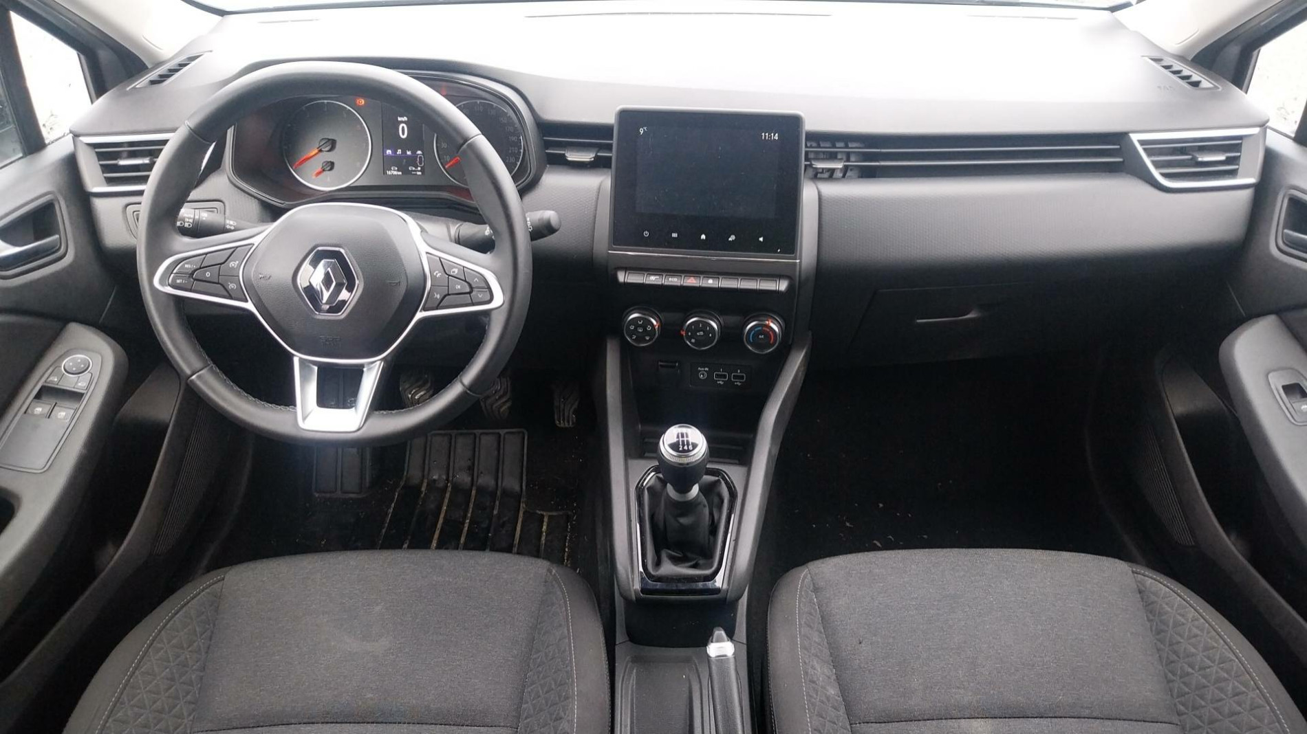 Vente en ligne Renault Clio 5 Clio TCe 90 au prix de 15 990 €