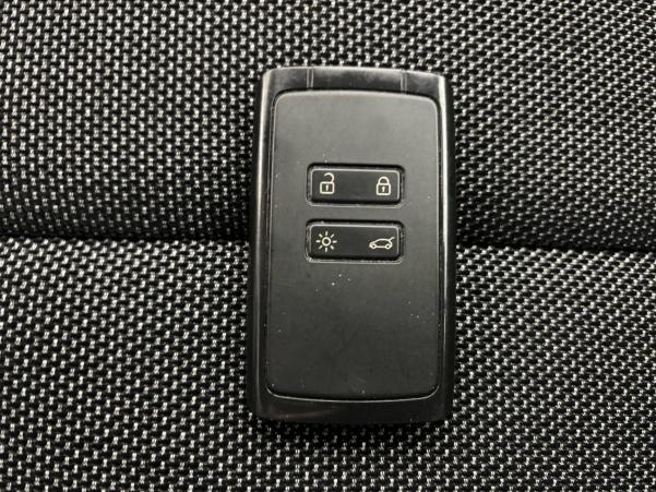 Vente en ligne Renault Captur  E-Tech 145 - 21 au prix de 18 970 €