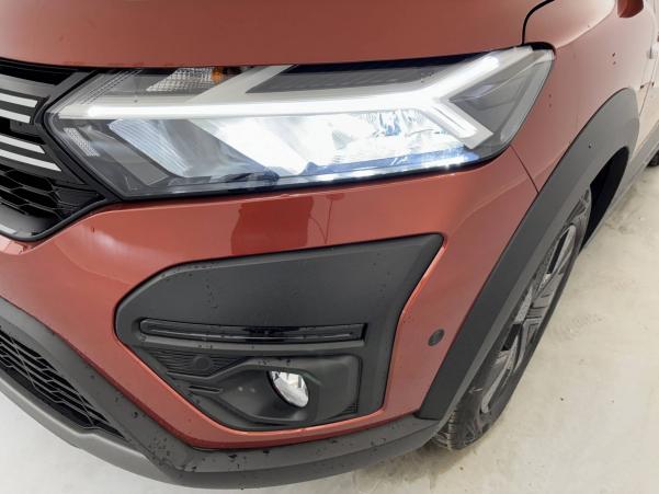 Vente en ligne Dacia Jogger  ECO-G 100 5 places au prix de 18 970 €