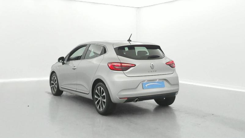 Vente en ligne Renault Clio 5 Clio TCe 90 - 21N au prix de 14 290 €