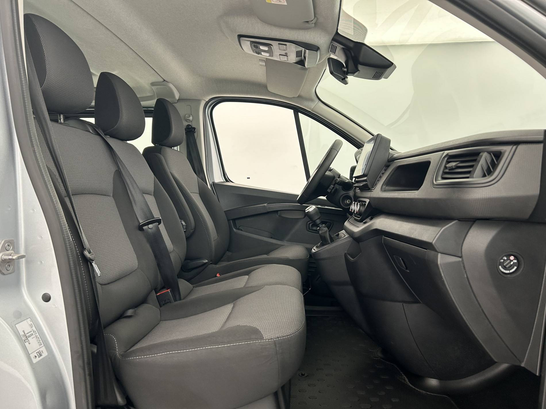 Vente en ligne Renault Trafic  Zen L2 Blue dCi 150 S&S - 9 pl au prix de 27 990 €