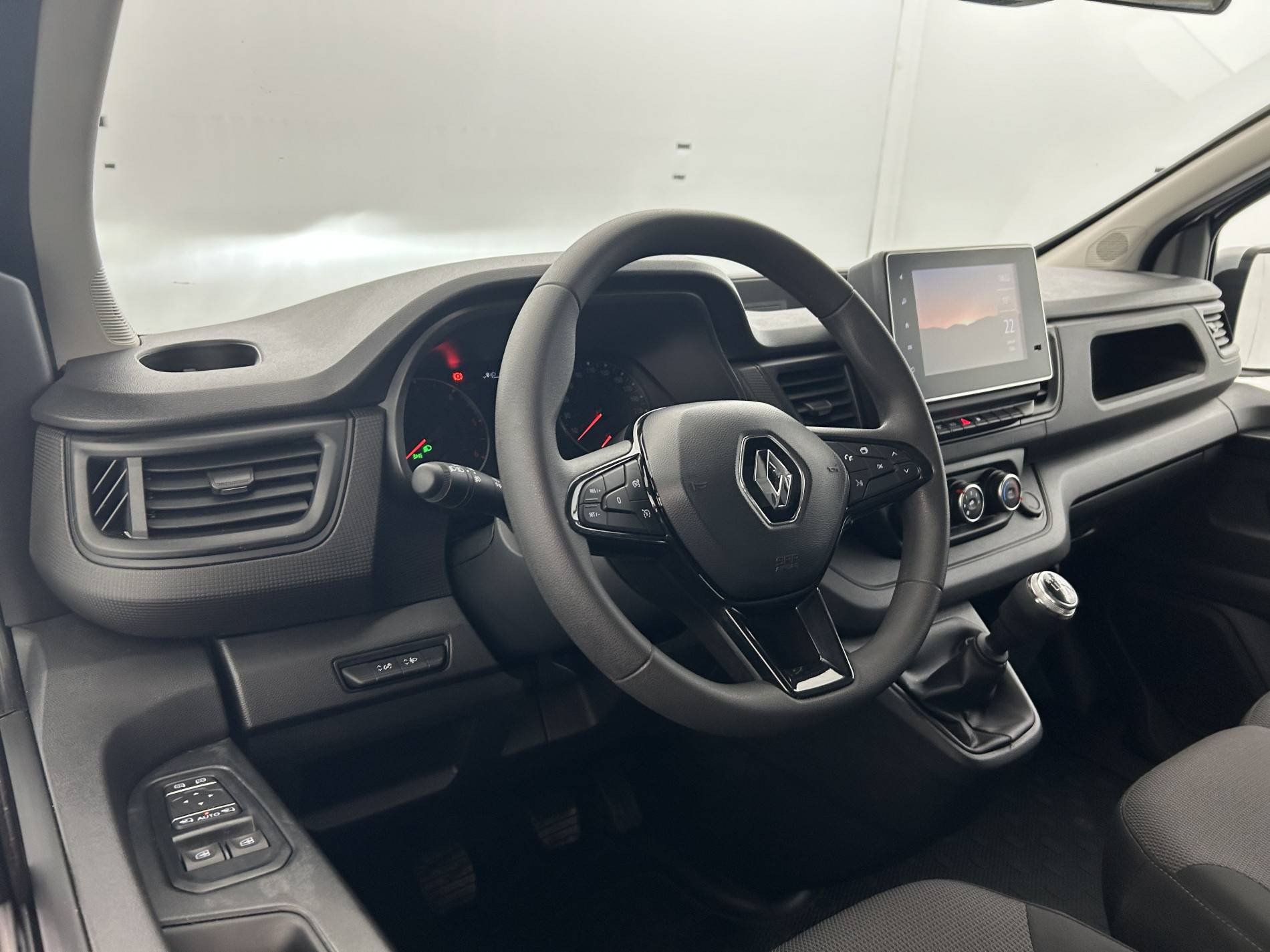 Vente en ligne Renault Trafic  Zen L2 Blue dCi 150 S&S - 9 pl au prix de 27 990 €