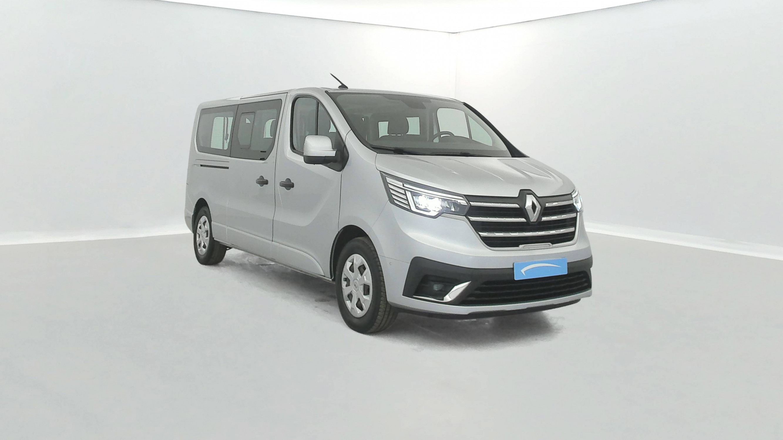 Vente en ligne Renault Trafic  Zen L2 Blue dCi 150 S&S - 9 pl au prix de 27 990 €