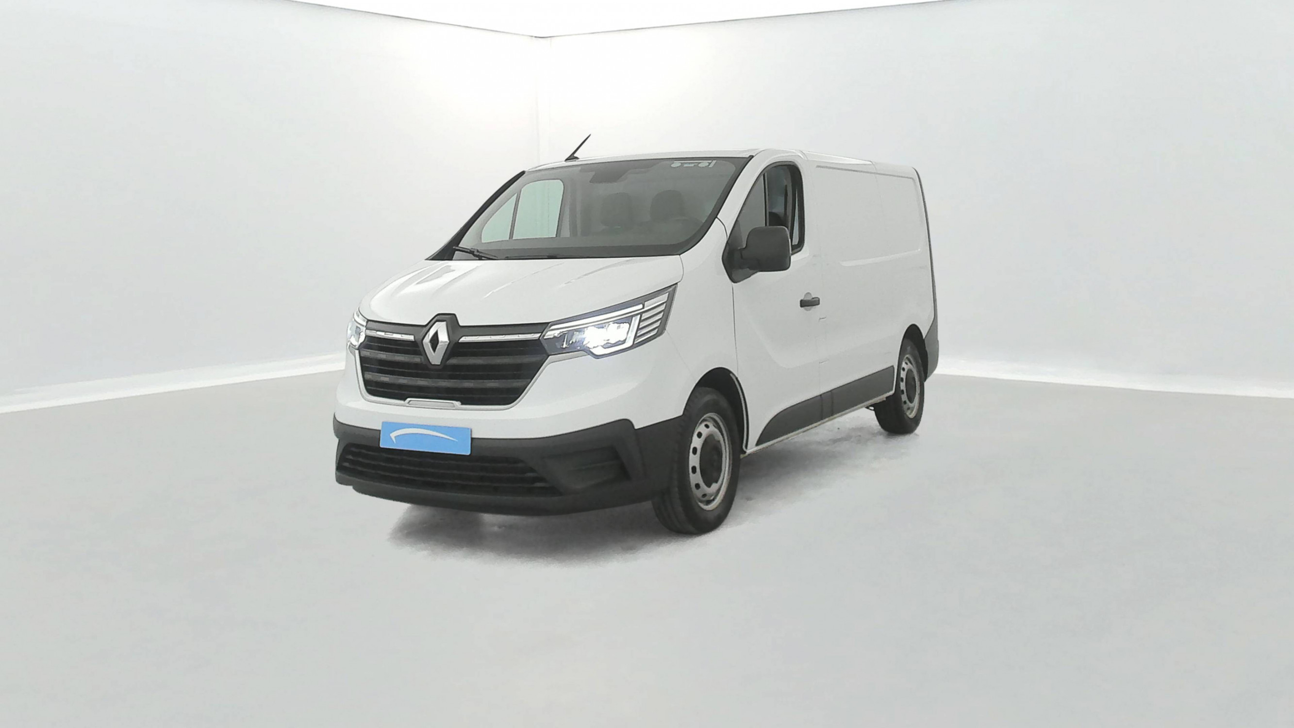 Renault Trafic 3 Fourgon TRAFIC FGN L1H1 3T BLUE DCI 130 GSR2 occasion de 2024 en vente à Quimper