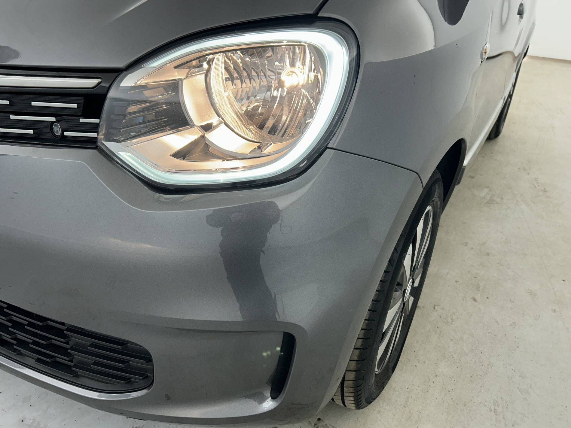 Vente en ligne Renault Twingo Electrique Twingo III E-Tech au prix de 11 790 €