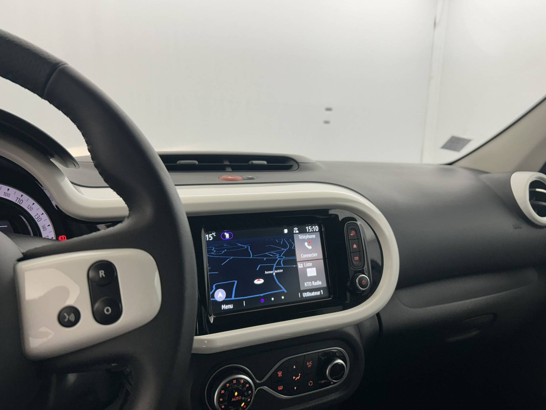 Vente en ligne Renault Twingo Electrique Twingo III E-Tech au prix de 11 790 €