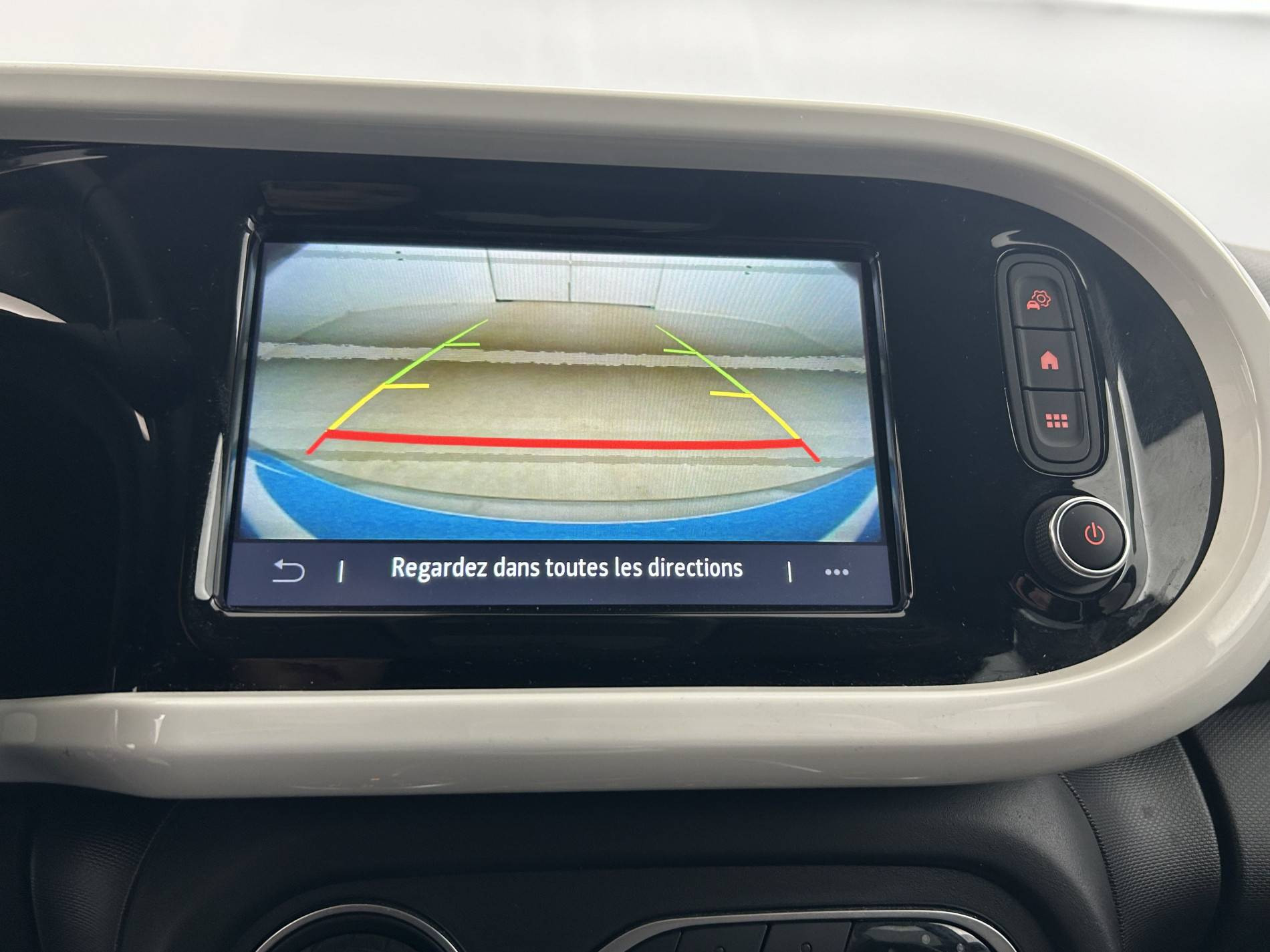 Vente en ligne Renault Twingo Electrique Twingo III E-Tech au prix de 11 790 €