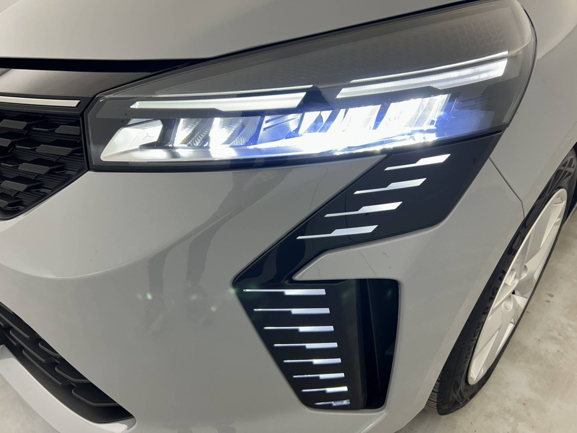 Vente en ligne Renault Clio 5 Clio TCe 90 au prix de 16 490 €