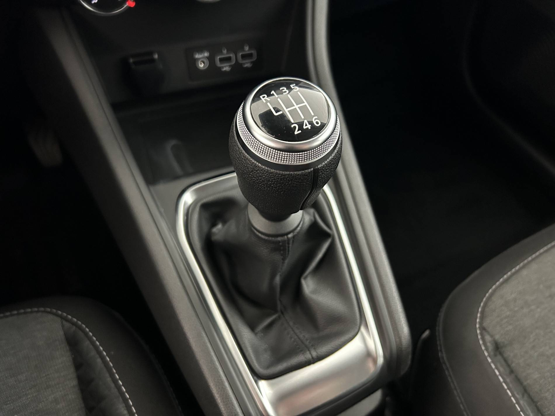 Vente en ligne Renault Captur  TCe 90 - 21 au prix de 15 990 €