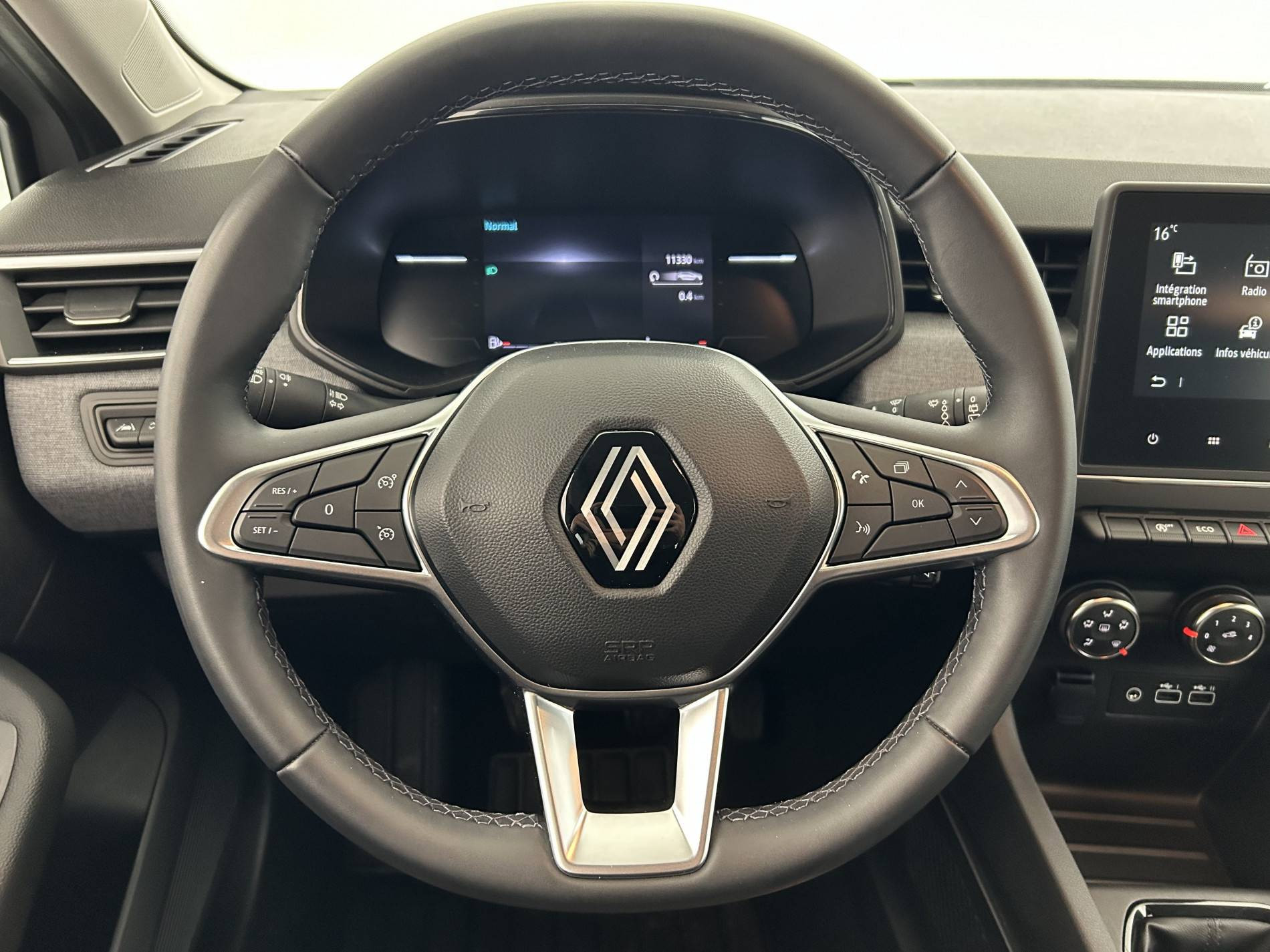 Vente en ligne Renault Clio 5 Clio TCe 90 au prix de 16 490 €