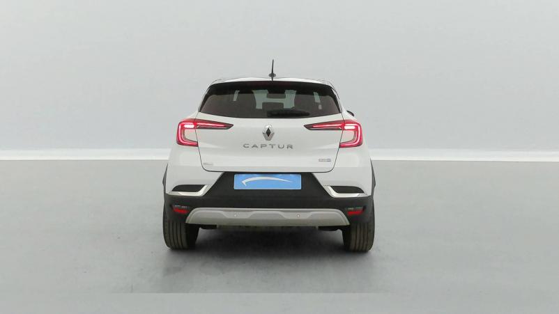 Vente en ligne Renault Captur  E-Tech Plug-in 160 au prix de 20 370 €